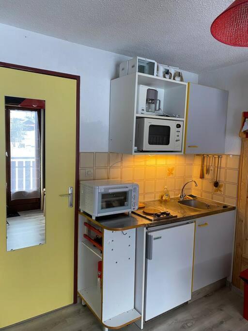 Charmant Appartement Au Pied Des Pistes De Lélex Extérieur photo